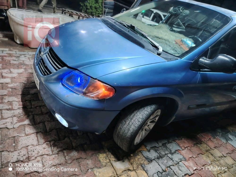 دودج كارافان